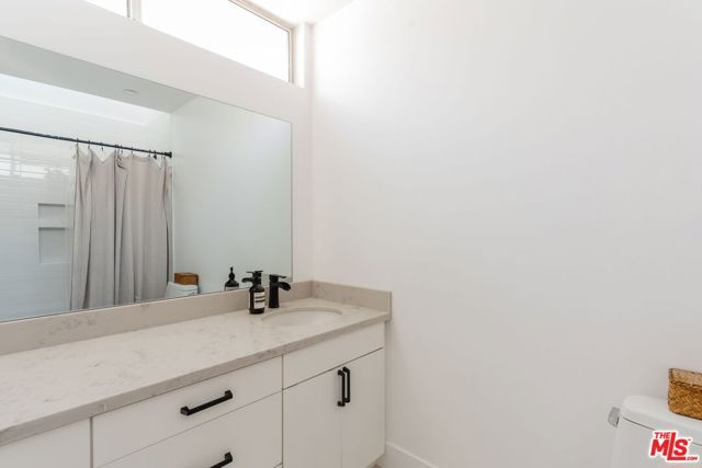 913 Euclid Street 5, Santa Monica, CA 90403
