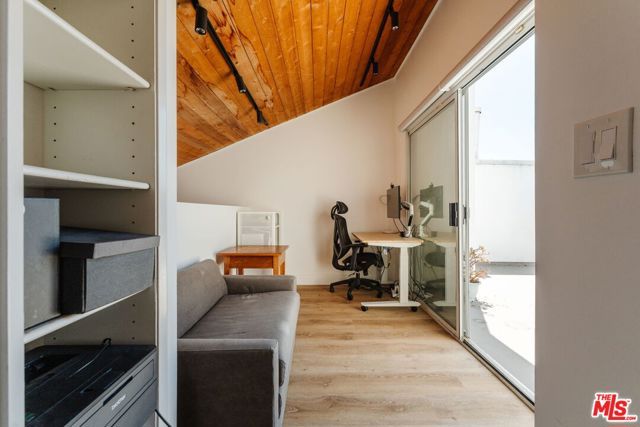913 Euclid Street 5, Santa Monica, CA 90403