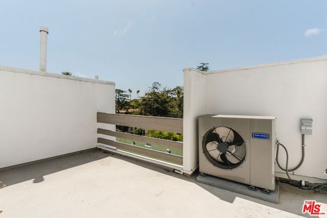 913 Euclid Street 5, Santa Monica, CA 90403