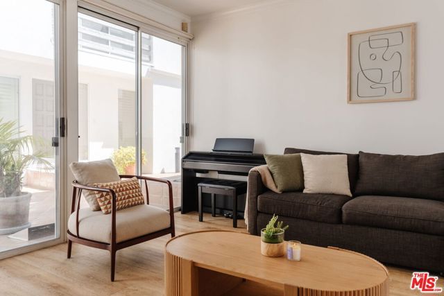 913 Euclid Street 5, Santa Monica, CA 90403