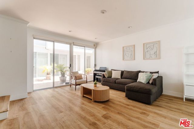 913 Euclid Street 5, Santa Monica, CA 90403