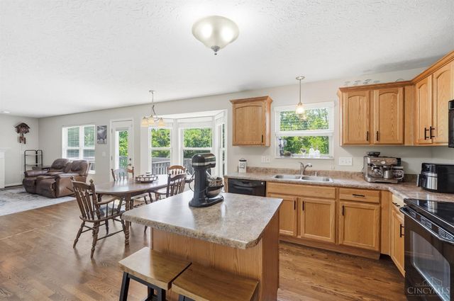 12067 Brookway Drive, Springfield Twp., OH 45240