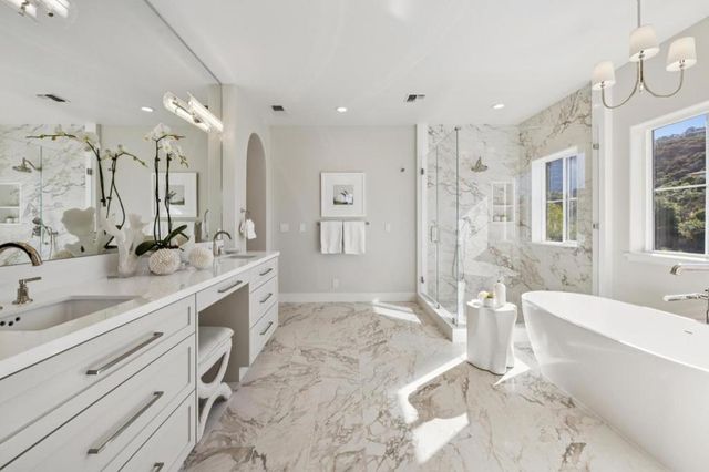 289 Kings Court, San Carlos, CA 94070