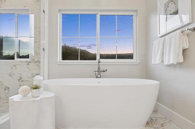 289 Kings Court, San Carlos, CA 94070