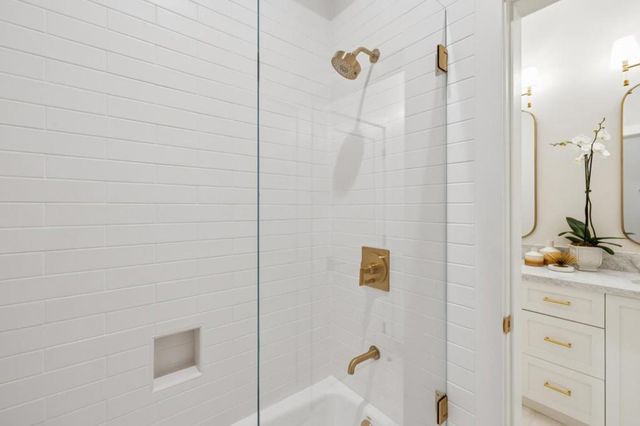 289 Kings Court, San Carlos, CA 94070