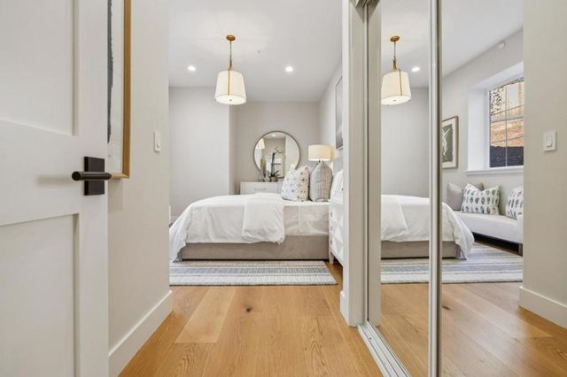 289 Kings Court, San Carlos, CA 94070