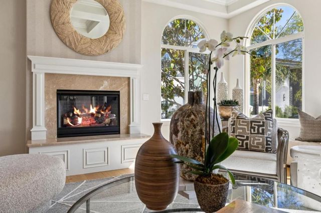 289 Kings Court, San Carlos, CA 94070