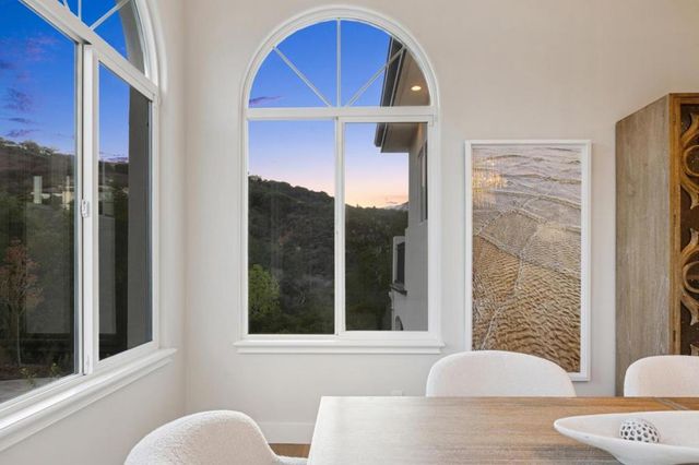 289 Kings Court, San Carlos, CA 94070