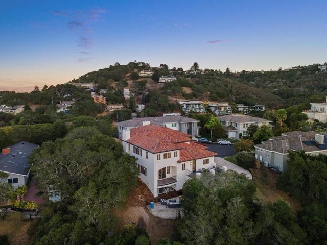 289 Kings Court, San Carlos, CA 94070