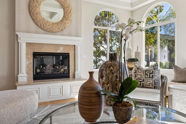 289 Kings Court, San Carlos, CA 94070