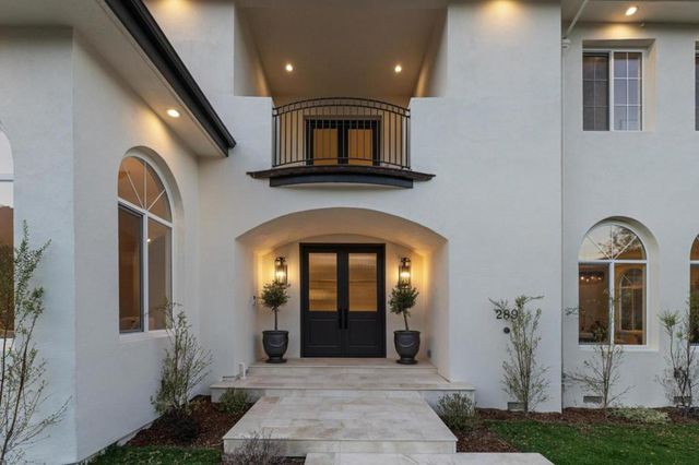 289 Kings Court, San Carlos, CA 94070