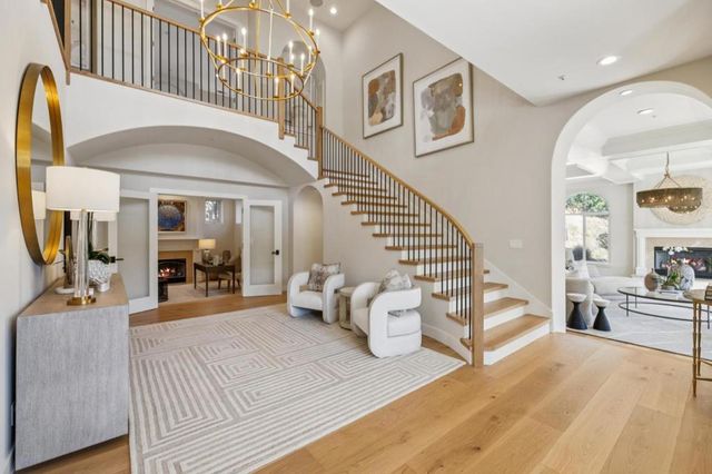 289 Kings Court, San Carlos, CA 94070