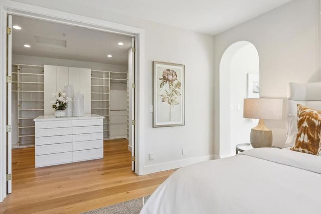 289 Kings Court, San Carlos, CA 94070