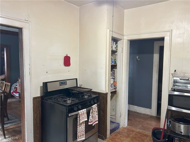 3501 W 136th Street, Cleveland, OH 44111