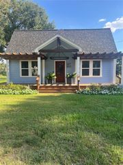803 Austin Street, Richmond, TX 77469