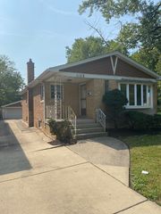 1129 Sibley Boulevard, Calumet City, IL 60409