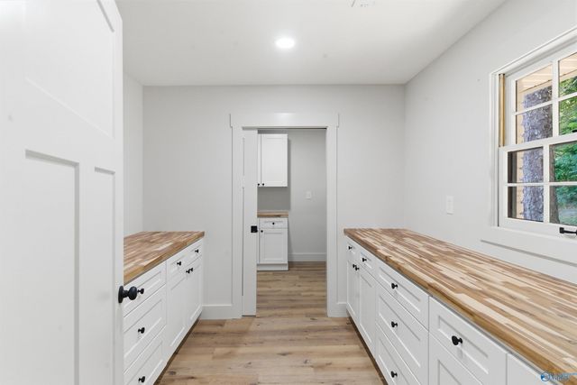 1725 Forest Drive, Guntersville, AL 35976