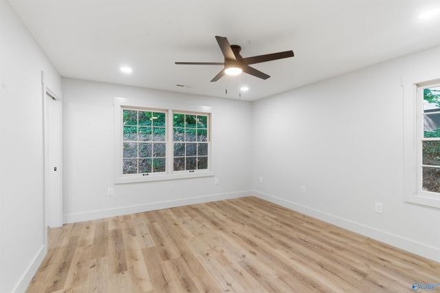 1725 Forest Drive, Guntersville, AL 35976