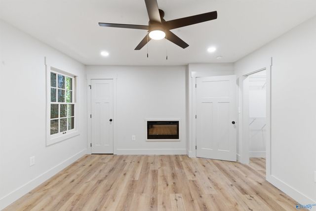 1725 Forest Drive, Guntersville, AL 35976