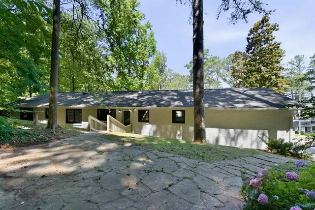 1725 Forest Drive, Guntersville, AL 35976