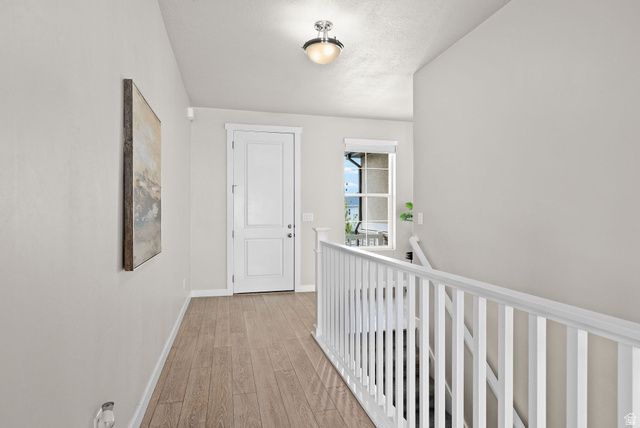 3808 W HOODED CRANE LN, Clinton, UT 84015