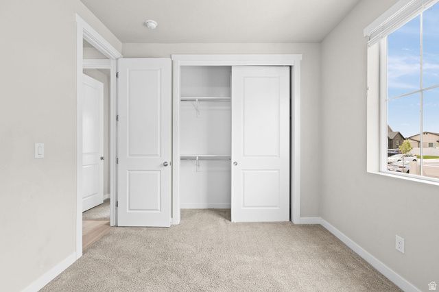 3808 W HOODED CRANE LN, Clinton, UT 84015