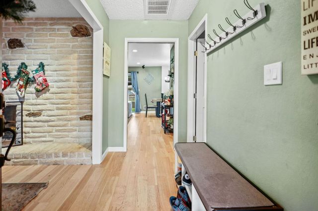 1309 Nelda Way, Modesto, CA 95355