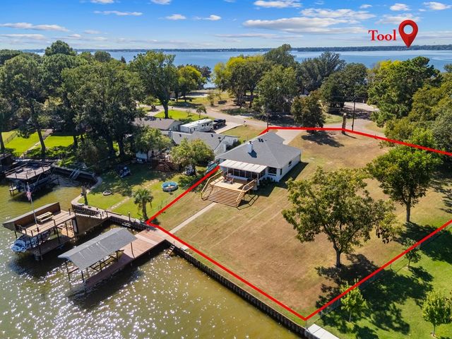 124 Peninsula Point Terrace, Mabank, TX 75156