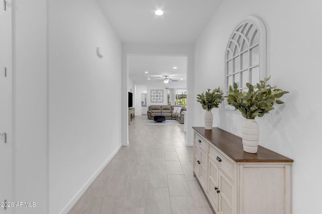 2235 E ISAIAH Avenue, Gilbert, AZ 85298