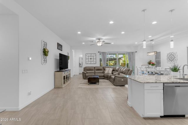 2235 E ISAIAH Avenue, Gilbert, AZ 85298