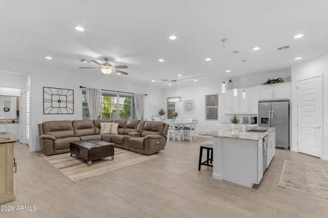 2235 E ISAIAH Avenue, Gilbert, AZ 85298