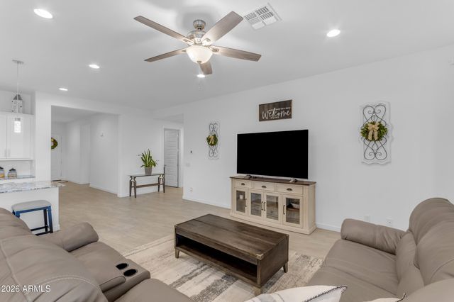 2235 E ISAIAH Avenue, Gilbert, AZ 85298