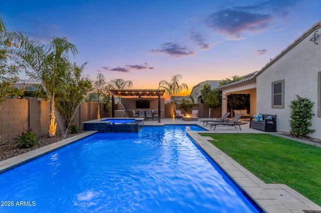 2235 E ISAIAH Avenue, Gilbert, AZ 85298