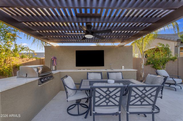 2235 E ISAIAH Avenue, Gilbert, AZ 85298