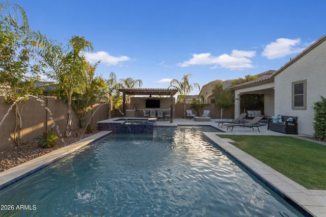 2235 E ISAIAH Avenue, Gilbert, AZ 85298