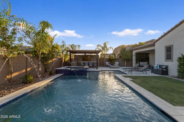 2235 E ISAIAH Avenue, Gilbert, AZ 85298
