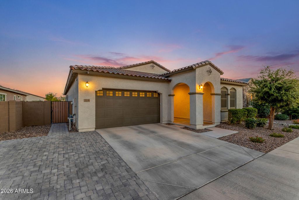 2235 E ISAIAH Avenue, Gilbert, AZ 85298