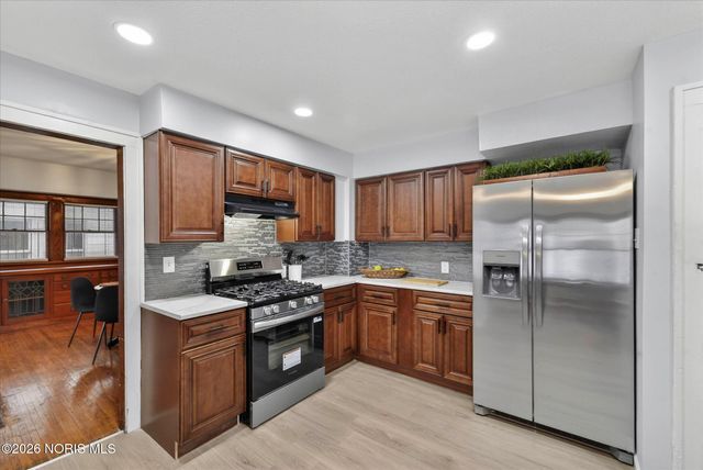 1424 Addington Road, Toledo, OH 43607