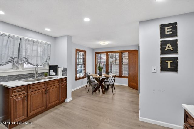 1424 Addington Road, Toledo, OH 43607