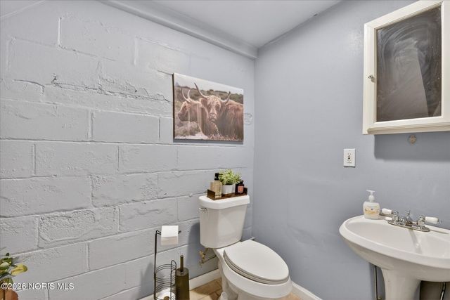 1424 Addington Road, Toledo, OH 43607