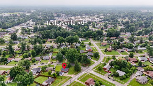 2701 Cranston Dr, Jeffersontown, KY 40299