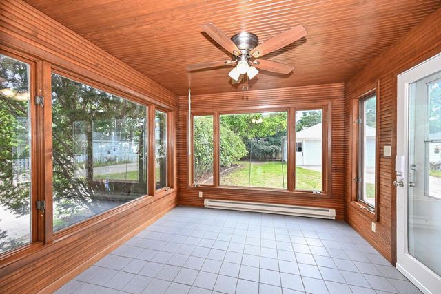 5264 N Kent AVENUE, Whitefish Bay, WI 53217