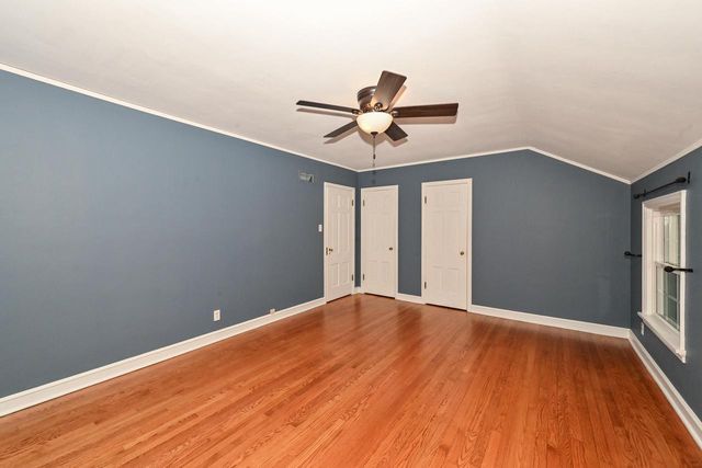 5264 N Kent AVENUE, Whitefish Bay, WI 53217