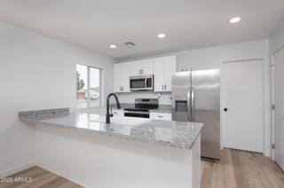 3155 W SWEETWATER Avenue, Phoenix, AZ 85029