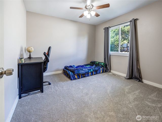 1909 Grove Street, Marysville, WA 98270