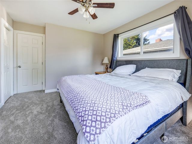 1909 Grove Street, Marysville, WA 98270