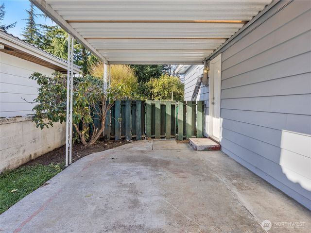 1909 Grove Street, Marysville, WA 98270