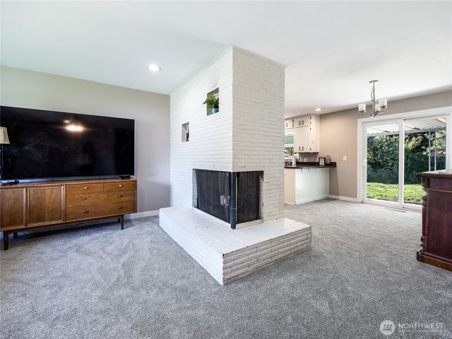 1909 Grove Street, Marysville, WA 98270