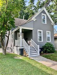 11921 Franklin Boulevard, Lakewood, OH 44107
