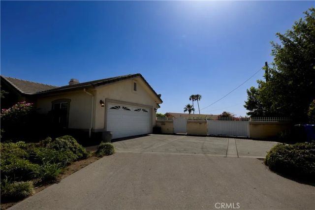 25791 Alto Drive, San Bernardino, CA 92404